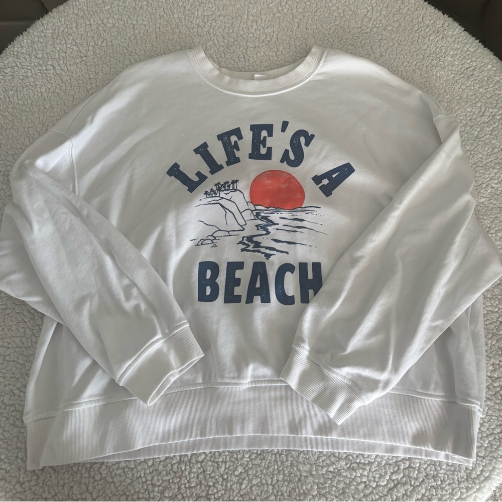 Old Navy White Graphic Women's Sweater